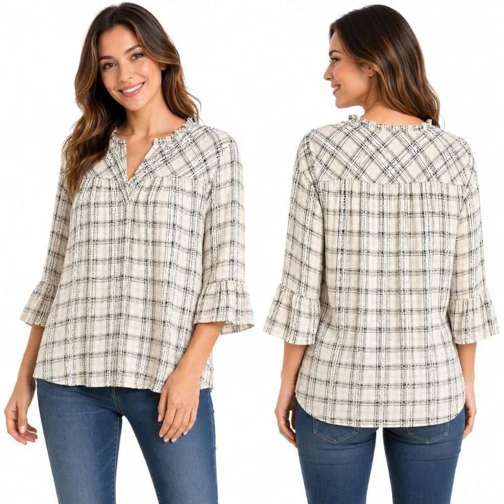 LOFT Cream Pattern Blouse M Long Sleeve Lightweight